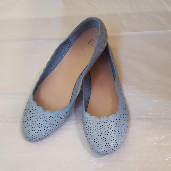 LC Lauren Conrad Shoes - Lauren Conrad blue floral flats